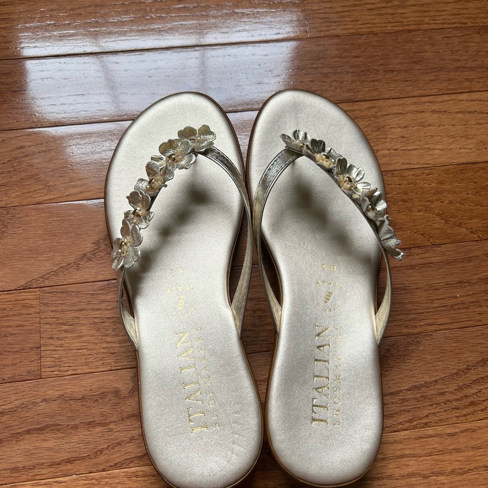 Italian Shoemakers Metallic Floral Sandals
